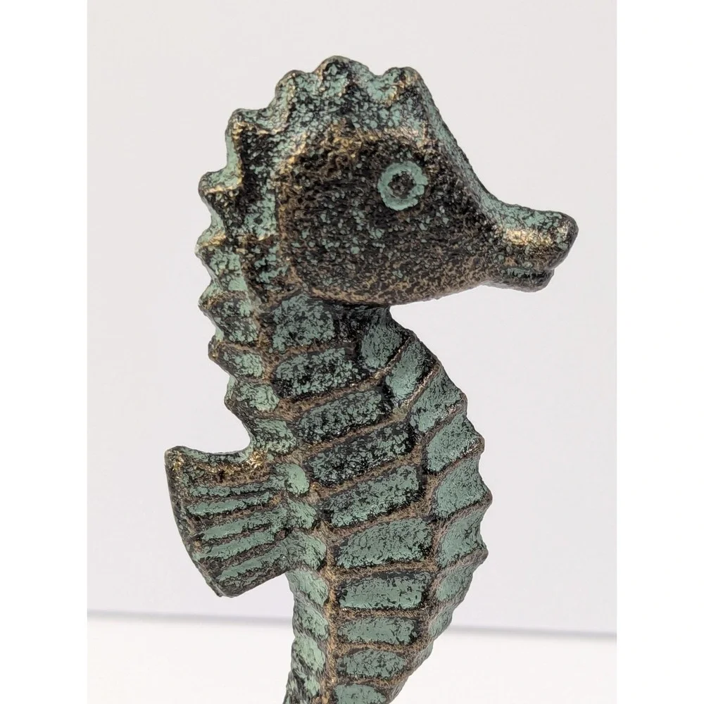 Cast Iron Seahorse Figurine / Statue, Verdigris Patina, Nautical Decor -‎ 5 1/2